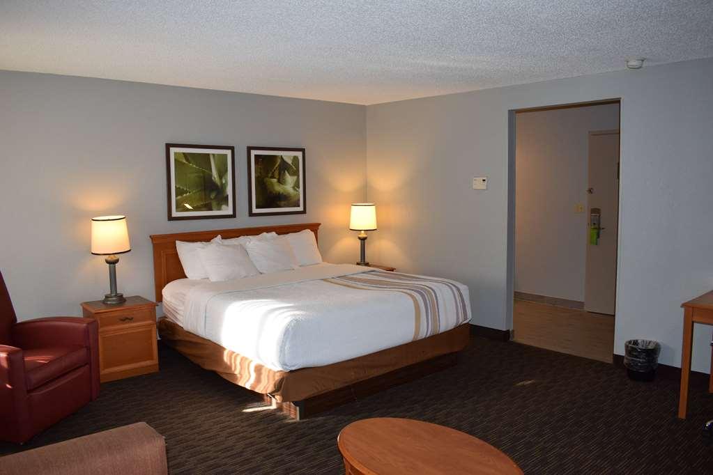 Americinn By Wyndham Glendale Milwaukee Whitefish Bay Facilities photo