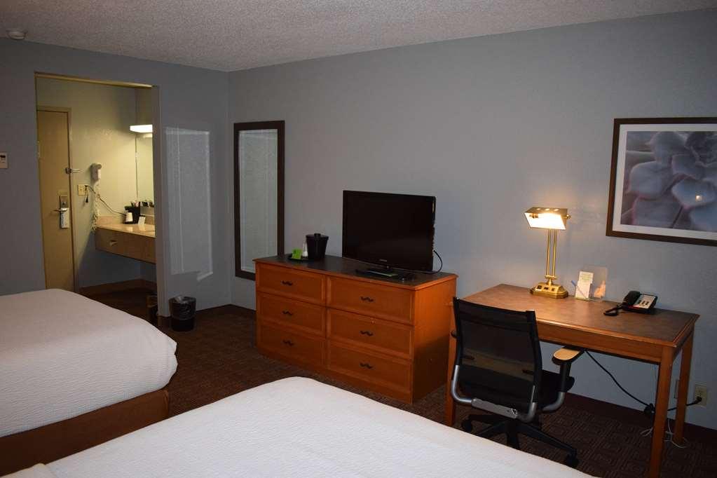 Americinn By Wyndham Glendale Milwaukee Whitefish Bay Facilities photo