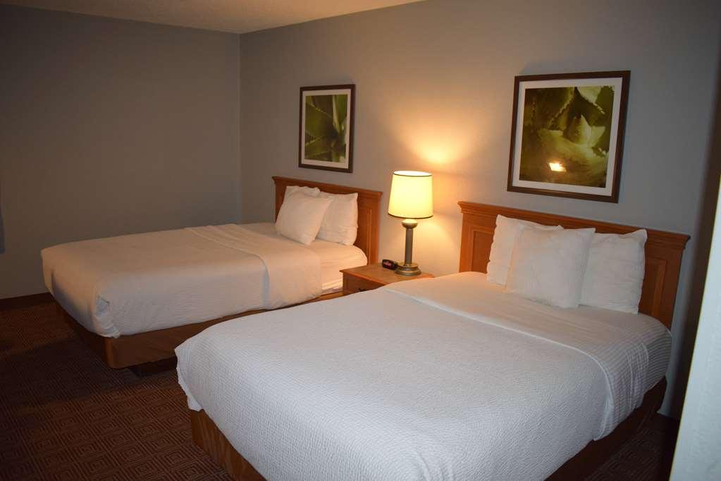 Americinn By Wyndham Glendale Milwaukee Whitefish Bay Facilities photo