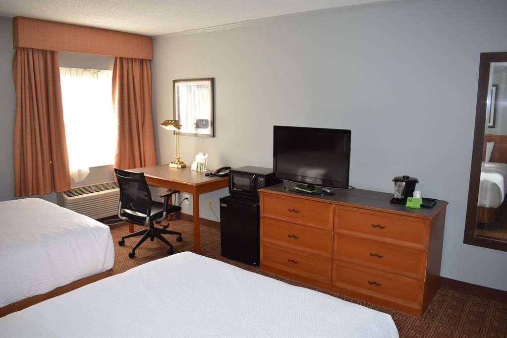 Americinn By Wyndham Glendale Milwaukee Whitefish Bay Facilities photo