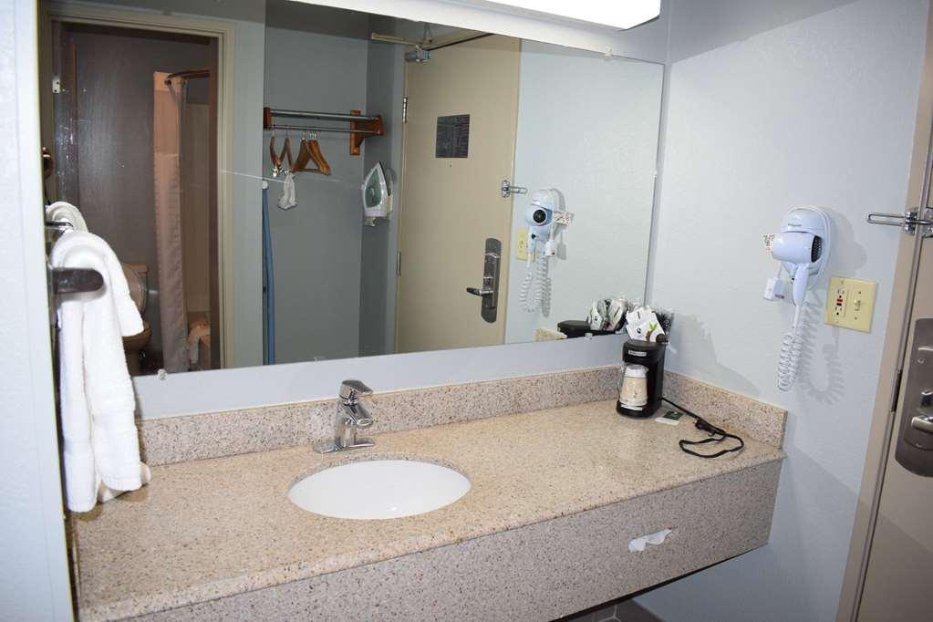 Americinn By Wyndham Glendale Milwaukee Whitefish Bay Room photo